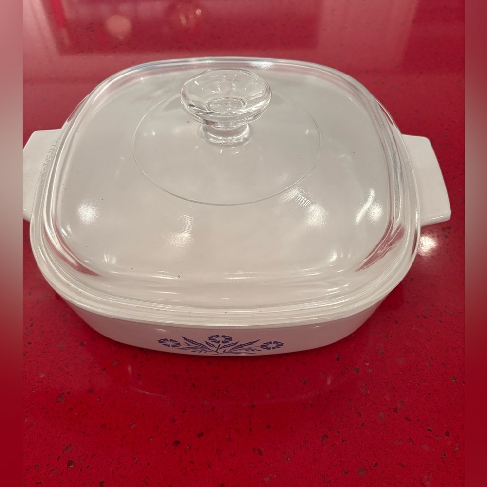 Corning ware 8 x 8 x 1 and three-quarter inch dish corn flour Design